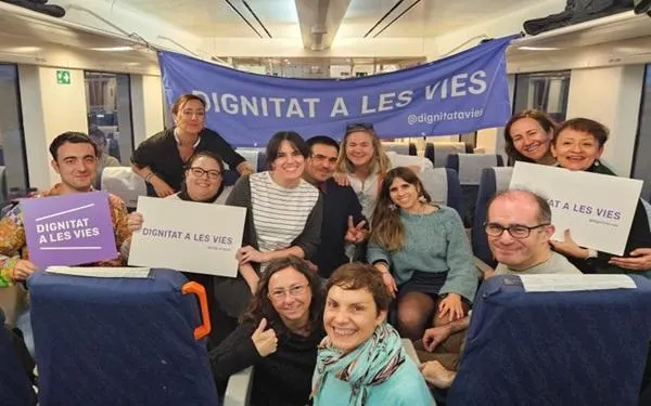 Foto: Dignitat a les Vies