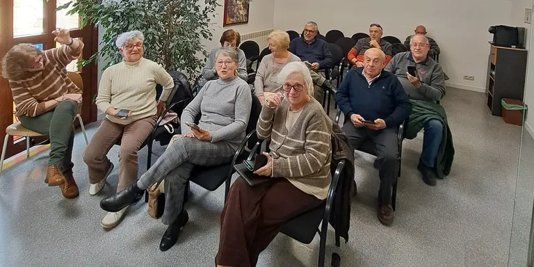 Més d'una cinquantena de participants en les primeres sessions del projecte "Més digitals" al Solsonès