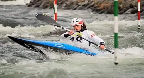  FELICITACIÓN A LA PALISTA KLARA OLAZABAL, CAMPEONA DEL MUNDO -23 DE SLALOM