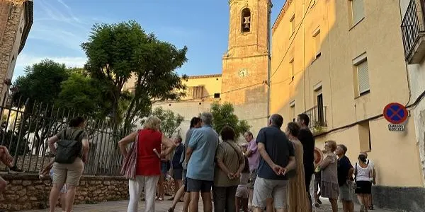 Es reprenen, un estiu més, les visites guiades al nucli antic de Torredembarra i la dels indians
