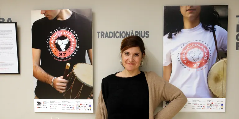 El Tradicionàrius reivindica la trajectòria del Centre Artesà en el concert inaugural de la 37a edició