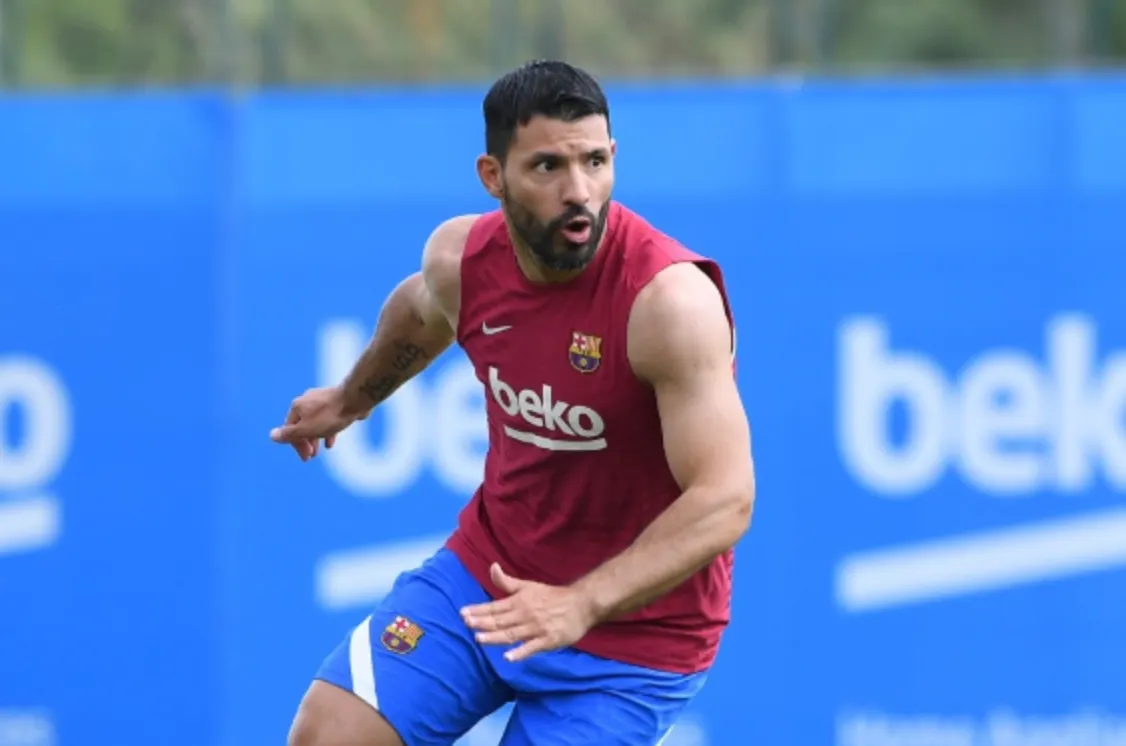 Kun Agüero serà baixa per deu setmanes