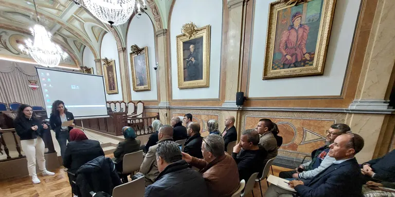 Una delegació de municipis de la regió oriental del Marroc rep una recepció en el marc del projecte Aizdihar