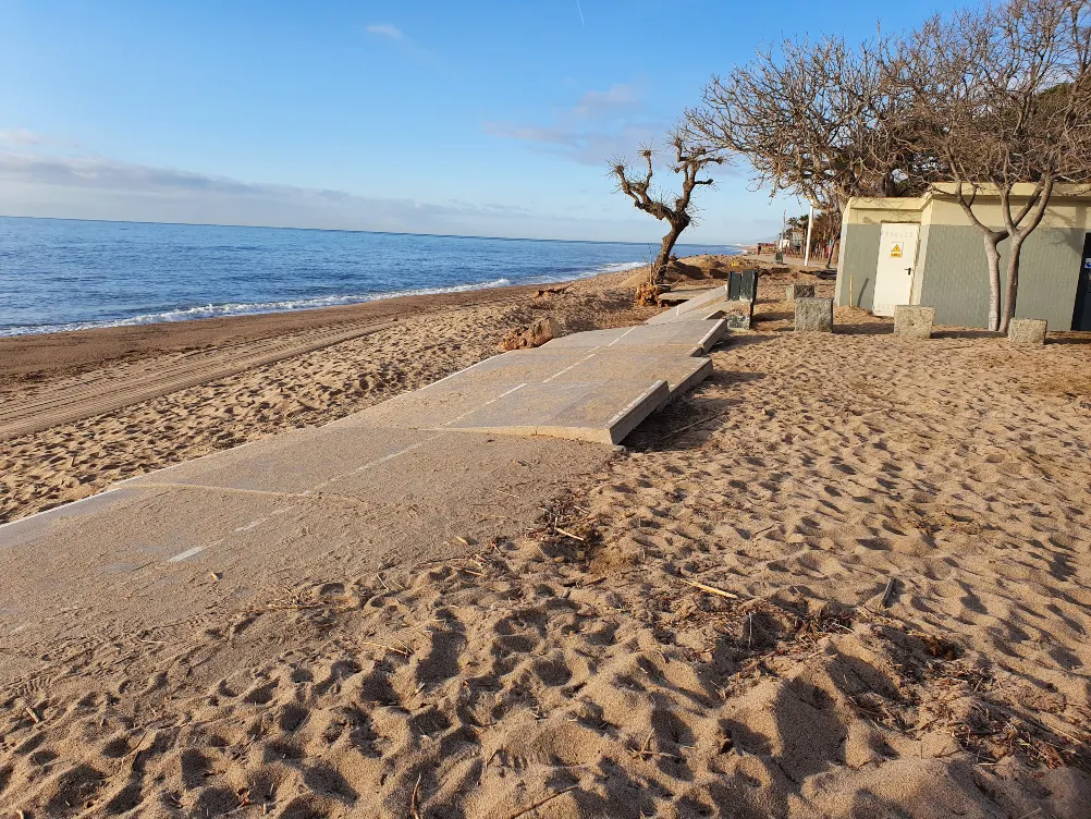Pineda espera rebre 850.000 de l'Estat, la Generalitat i la Diputació de Barcelona per ajudar en les despeses del Glòria i la restauració de la platja