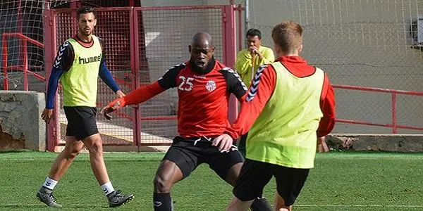 La Federació de Penyes del Nàstic ja ha venut 360 entrades pel partit d’aquest diumenge a Montilivi