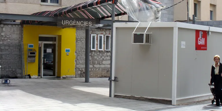 L'Hospital de la Seu habilita un sala d'urgències prefabricada