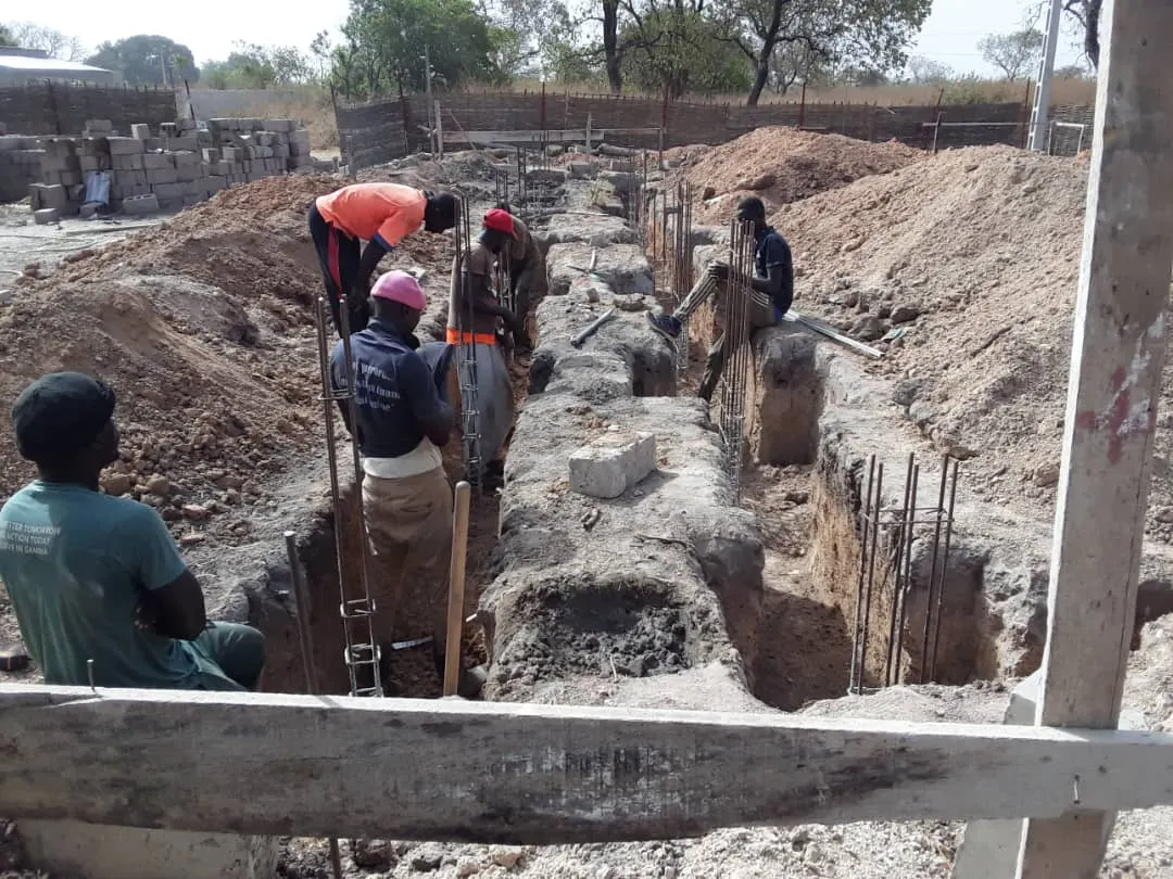 Arrenca la fase final de construcció del Centre Sociocultural Calasanz, al Senegal, impulsat per Caldes Solidària amb el suport de l'Ajuntament