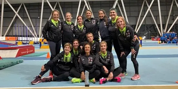 Maria José Carabante i Marta Camps pugen al podi en el Campionat d’Espanya de Clubs Màster en pista coberta