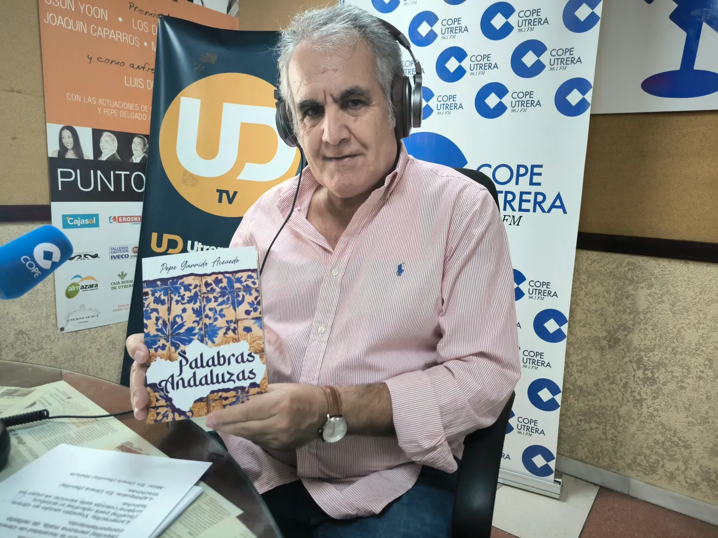 Pepe Garrido presenta en COPE Utrera su libro 'Palabras Andaluzas'