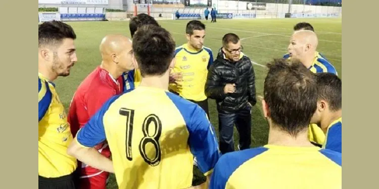 El CE Catllar s’imposa per 1 a 2 al camp del Mollerussa i manté la segona posició