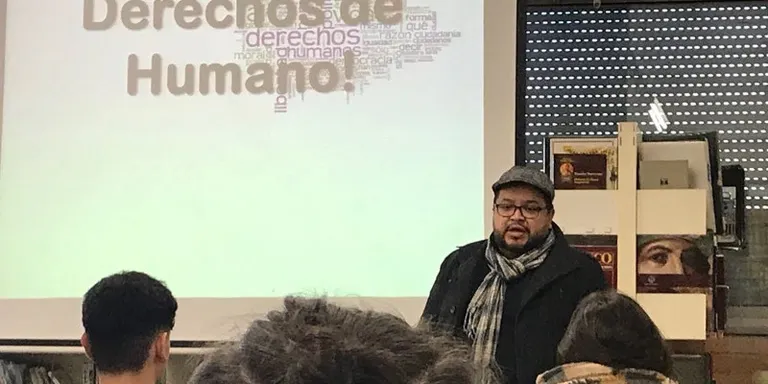 5 defensors dels Drets Humans expliquen les seves experiències a la ciutat