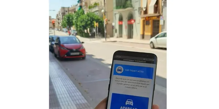 Bona resposta al sistema digital d'aparcament