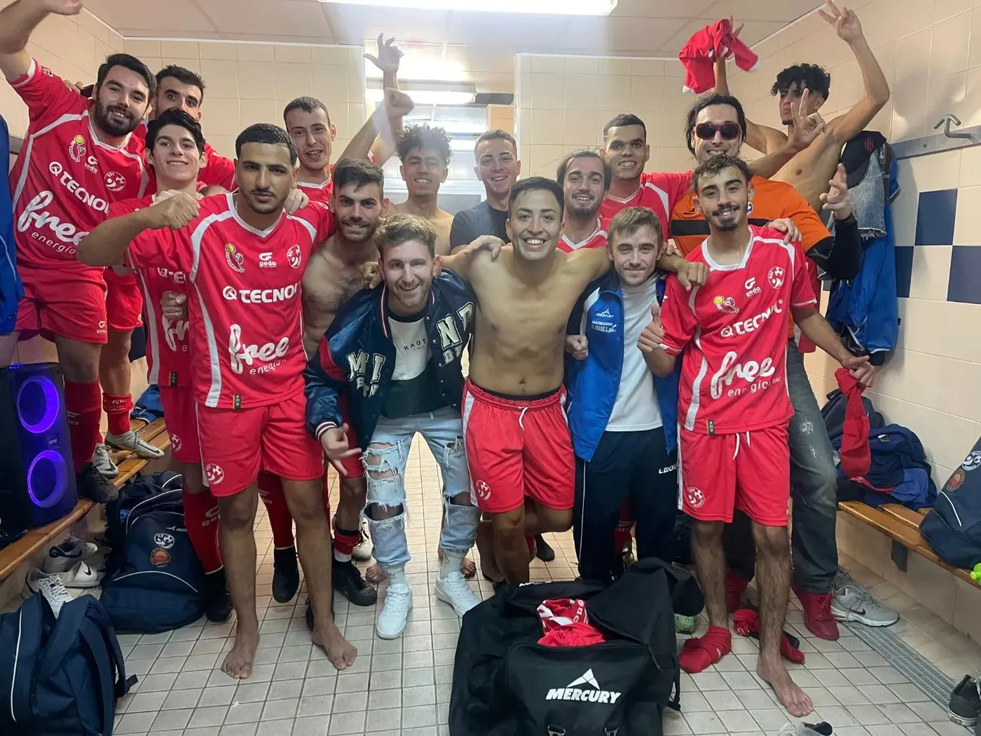 El Cambrils Unió B s’endú el derbi davant el FC Cambrils i continua líder