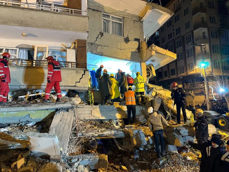 Caldes ajudarà amb 2.000 euros els damnificats pel terratrèmol del Kurdistan, Síria i Turquia