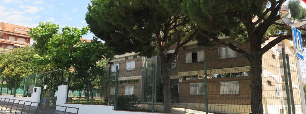 Les proves PCR realitzades als dos grups de l’escola Pérez Sala han resultat negatives