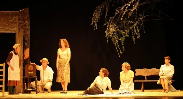 "Dansa d'Agost", aquest diumenge al concurs de teatre amateur