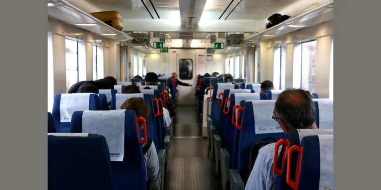 Les incidències continuen en el segon dia de la repressa del servei ferroviari