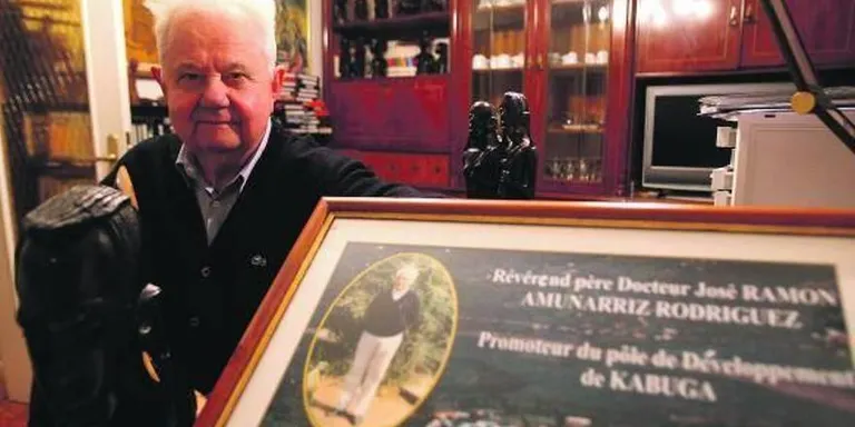 IRUN DESPIDE A AGUSTÍN UGARTE, MEDALLA DE ORO DE LA CIUDAD