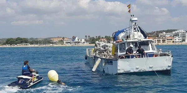 Altafulla col•loca deu biòtops més a la seva platja per recuperar el medi marí i atraure visitants