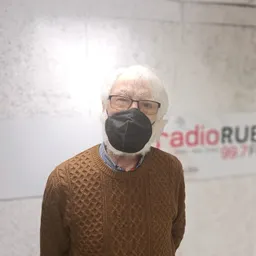 #721 - Foment de la llengua, Enric Larreula, poesia i Paraulògic - episode art