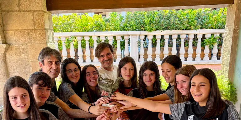 L’Ajuntament de Solsona inicia les rebudes institucionals als equips esportius campions d’aquesta temporada amb l’infantil femení del CB Solsona