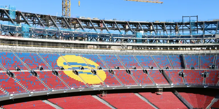 CCOO xifra en una quarantena els treballadors irregulars acomiadats a les obres del Camp Nou