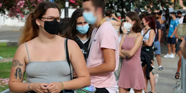 Craywinckel es mostra partidària d'allargar el toc de queda i alerta que el ritme de baixada de contagis "s'ha aturat"