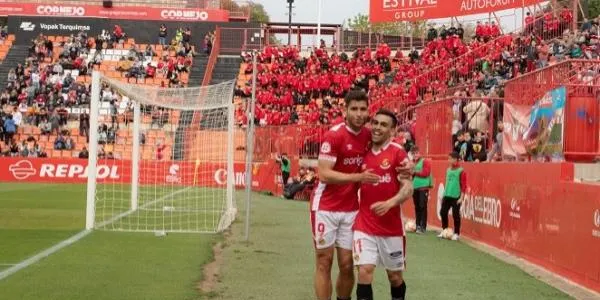 El Nàstic es dona un homenatge a costa del Castellón i torna a les places de promoció (3-0)