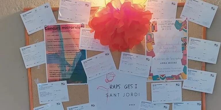 Un concurs de microrelats per celebrar Sant Jordi amb l'escola d'adults Natura