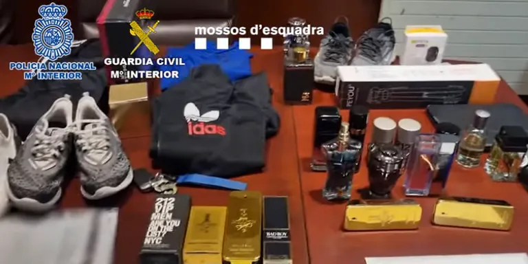 Desmantellen una banda que havia robat 350.000 euros en material de perfumeria d’una empresa de Caldes
