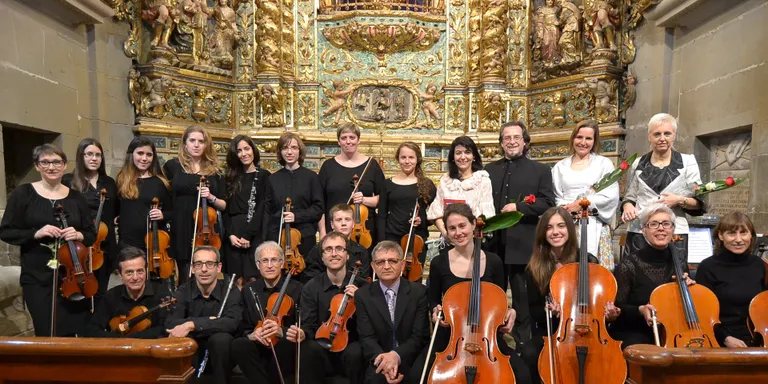 L'Associació Orquestra Cadí interpreta l'obra 'Stabat Mater' de Pergolesi
