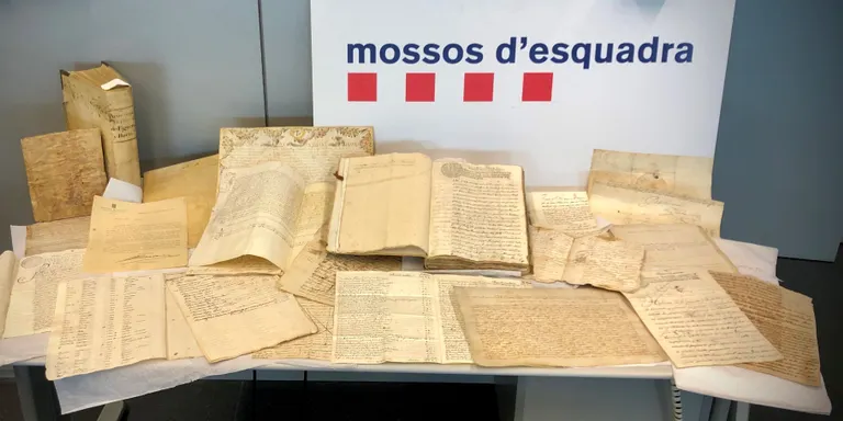 Recuperat un manuscrit del segle XVII inspirat en una llegenda de Montserrat que es venia per internet