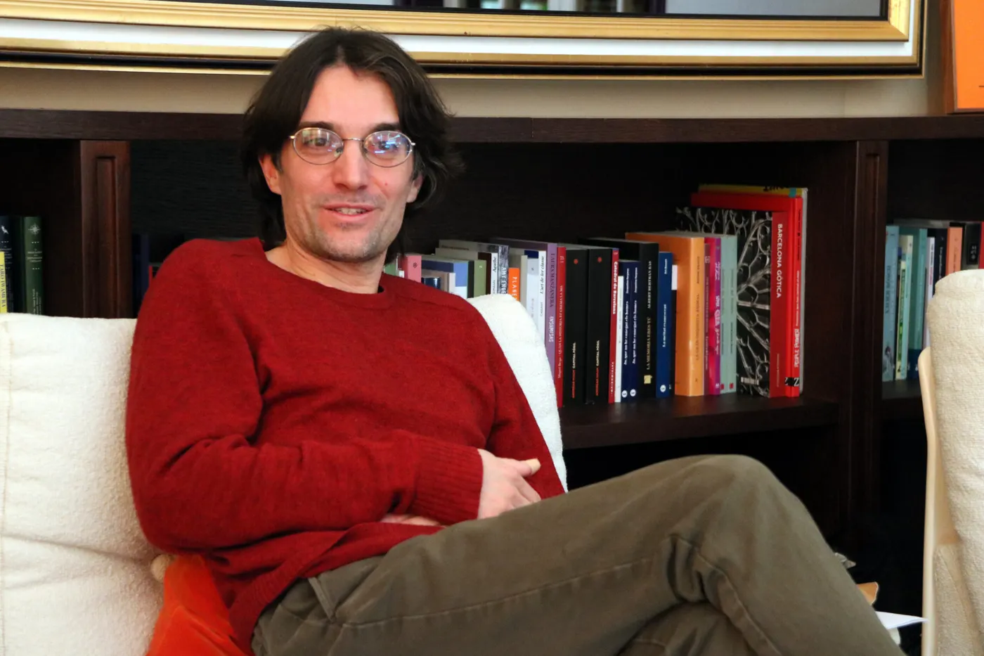 <strong>L'escriptor solsoní Raül Garrigasait publica <em>Profecia,</em> la seva nova novel·la on explora la frontera entre el bosc i la ciutat i on la violència i la Bíblia hi juguen un paper important</strong>