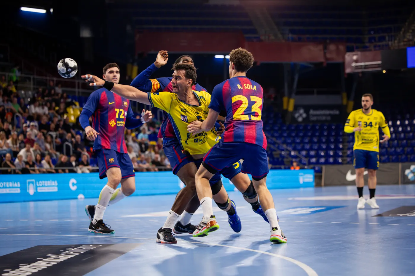 TORRELAVEGA-IRUDEK BIDASOA IRUN: CHOQUE DE ESTILOS, DUELO DE ALMAS
