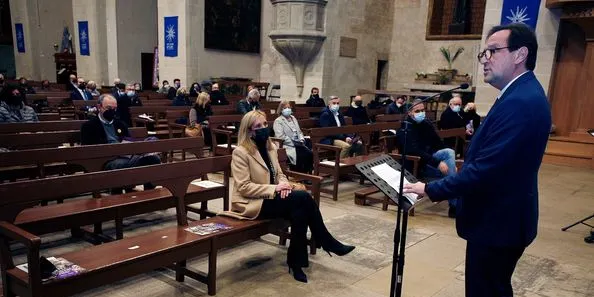 Tret de sortida a la Setmana Santa vallenca amb la presentació de l’opuscle
