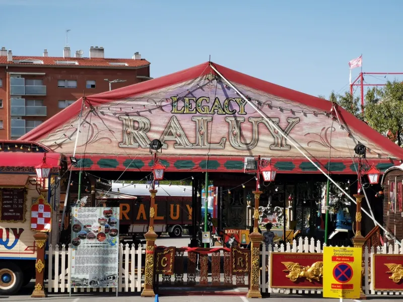 El Circ Raluy comença les funcions a Rubí