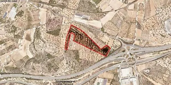 Projecten una planta solar fotovoltaica a Altafulla que tindria 5.570 panells