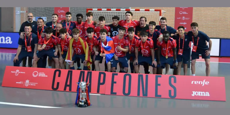 Els arenyencs Marc López i Pol Corbellini s'han proclamat campions d'Espanya juvenil