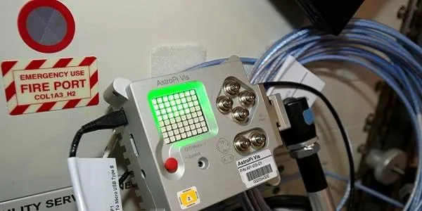 L’Institut d’Altafulla participa en el concurs Astro Pi Challenge 2019-2020