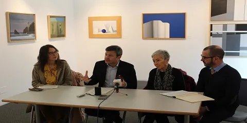 LA PINTURA REALISTA DE CARMEN MAURA INAUGURA ESTE AÑO LA OFERTA EXPOSITIVA DE LA SALA MENCHU GAL