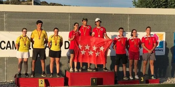 L’arquera Maria Pitarch aconsegueix dues medalles de plata en el Campionat d’Espanya Júnior