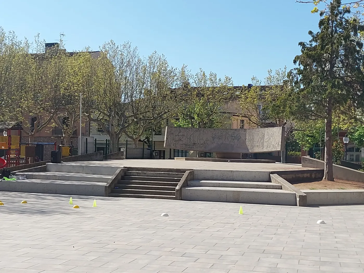 Joventut Solsonina instal·la una pantalla gegant a la plaça del Camp per seguir la final de la Copa del Rei