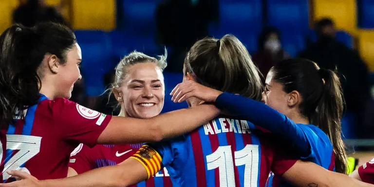 Hat-trick de Lieke Martens per golejar el Huelva (5-0)