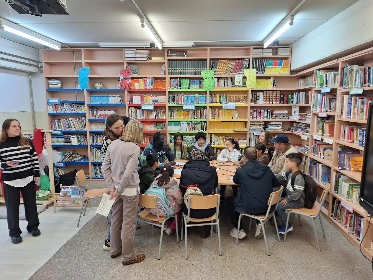 Valls reactiva el programa de mentoria escolar i social