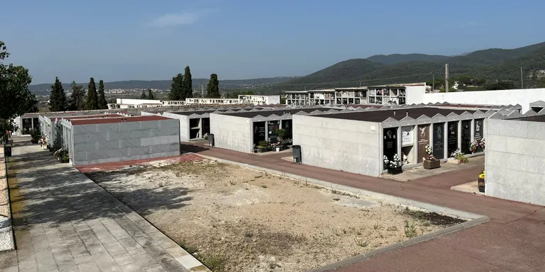 El cementiri municipal s’ampliarà amb una trentena de nínxols nous