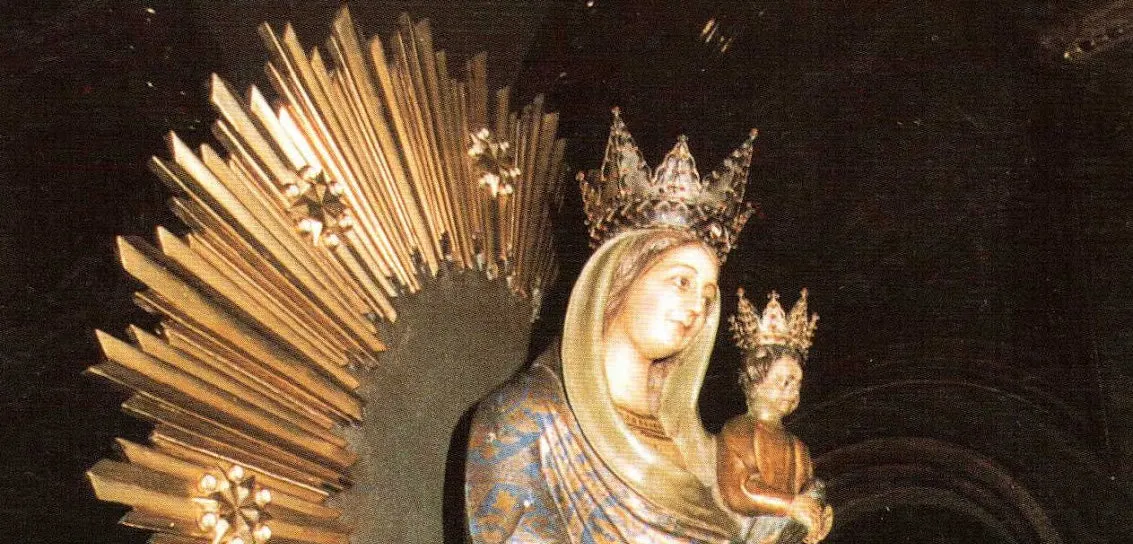 La Moixiganga i l’ofici religiós marquen la festivitat de la Candela