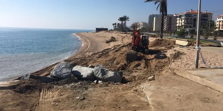 El grup parlamentari socialista demana al Congrés dels Diputats un estudi per evitar més destrosses al litoral