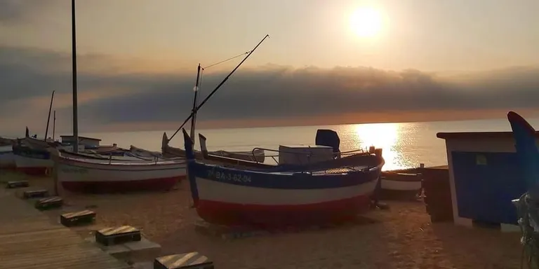 El vent de garbí altera l'estat de la mar aquesta tarda
