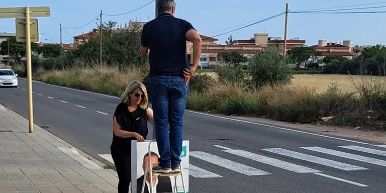 Junts per Cambrils retira tots els seus cartells electorals del municipi