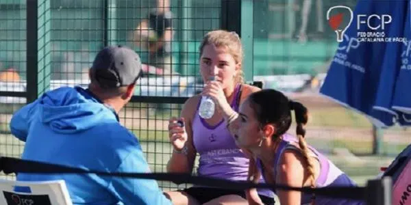 La palista Anna Ortiz es prepara per debutar aquest divendres en el I Slam de l’any a Terrassa